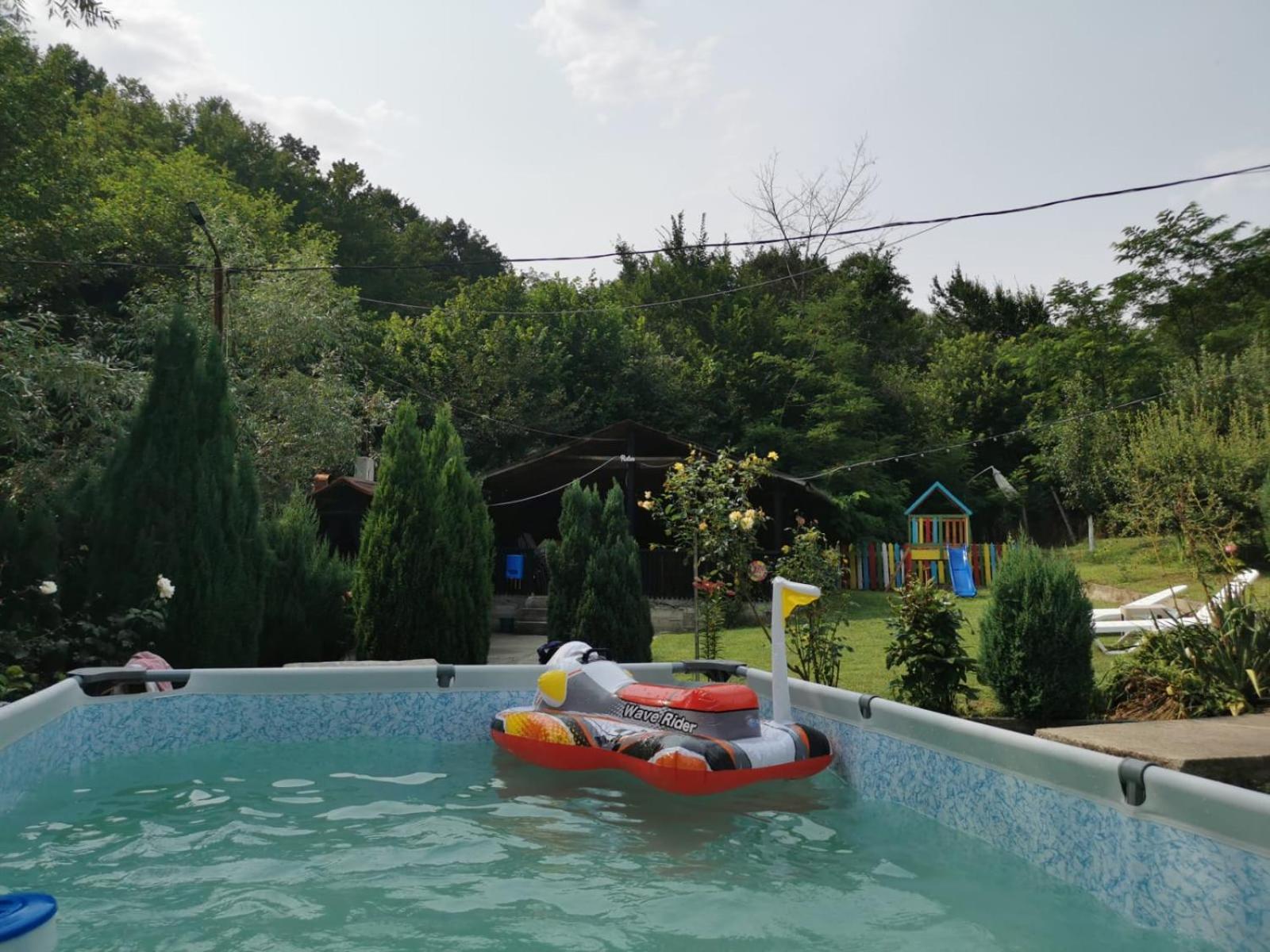 Отель Casa Noastra Оршова Экстерьер фото